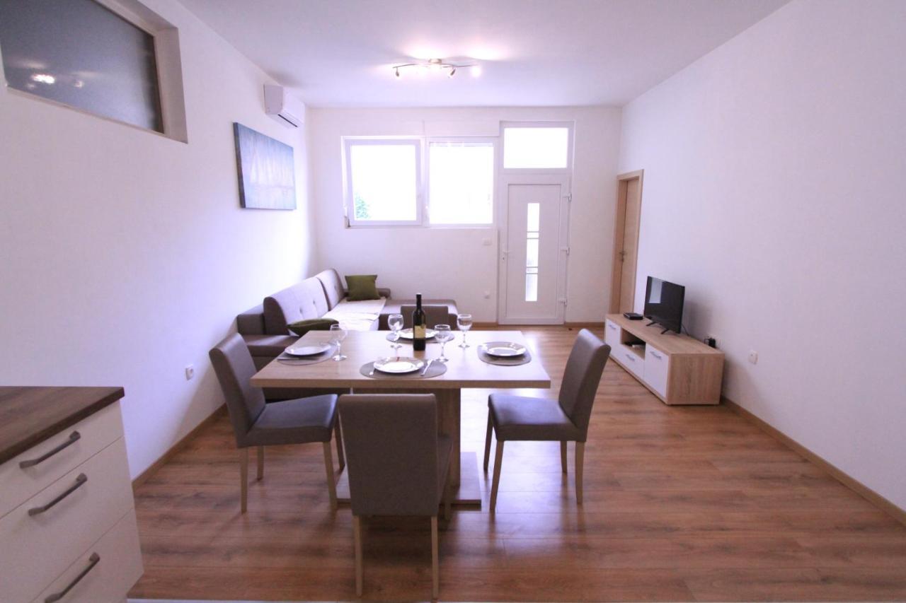 Apartman Darija Podstrana Kültér fotó